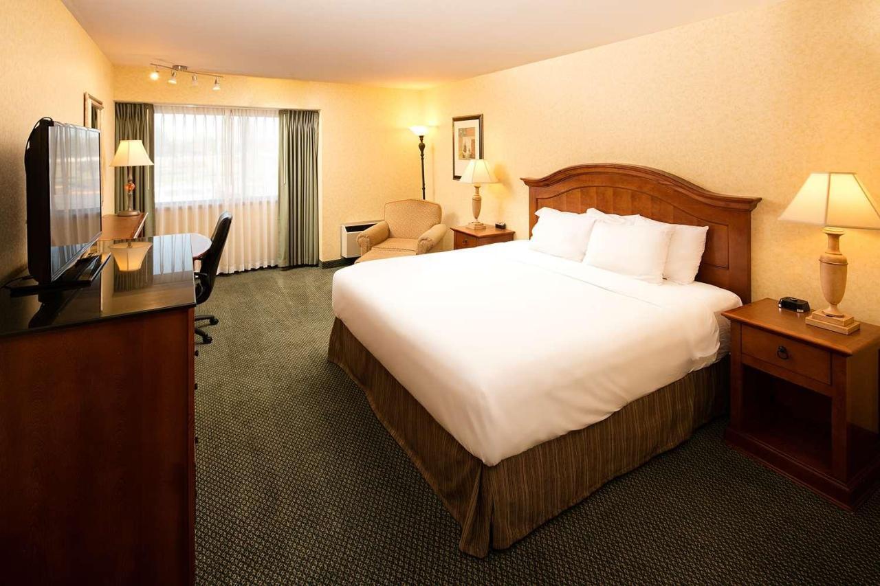 Red Lion Columbia Center 3* Kennewick